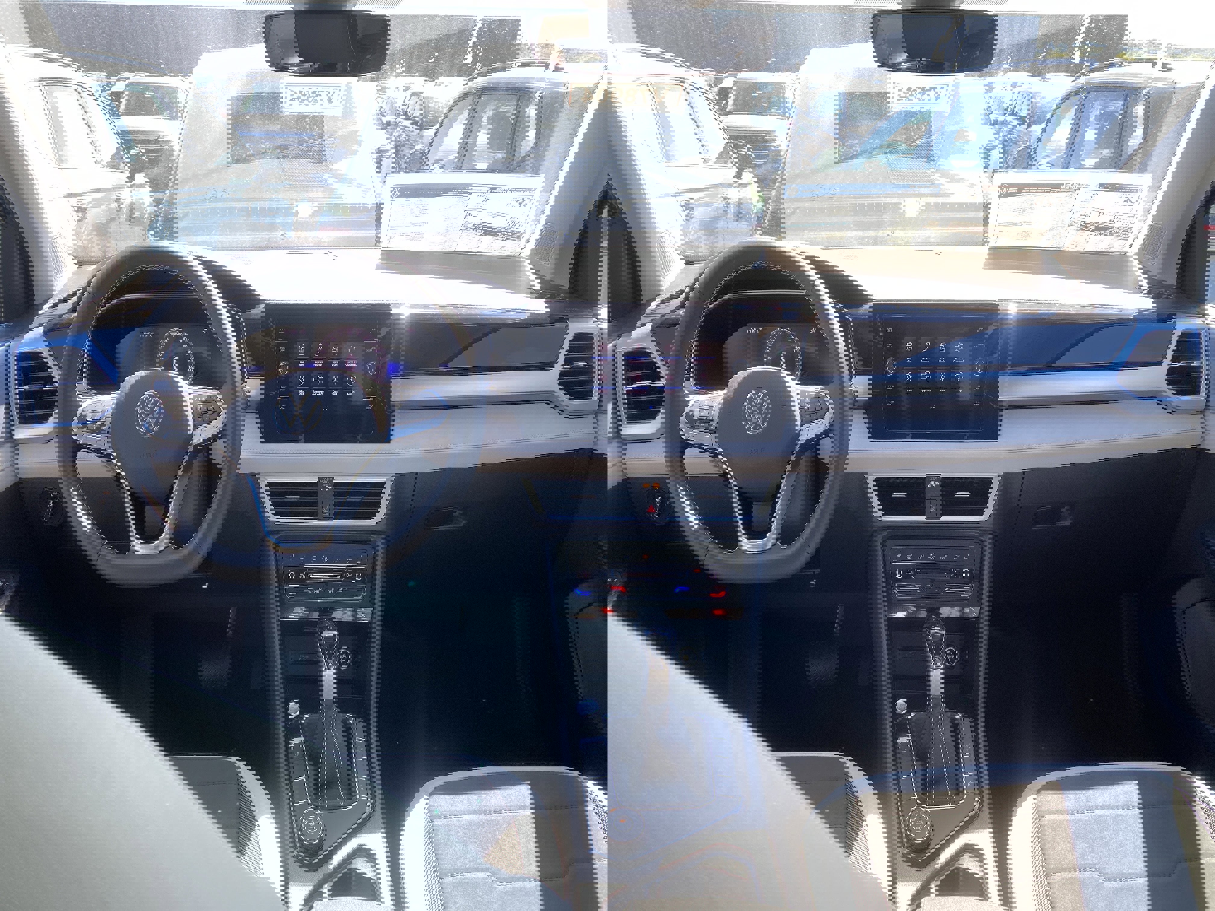 New 2025 Volkswagen Taos SE image 9