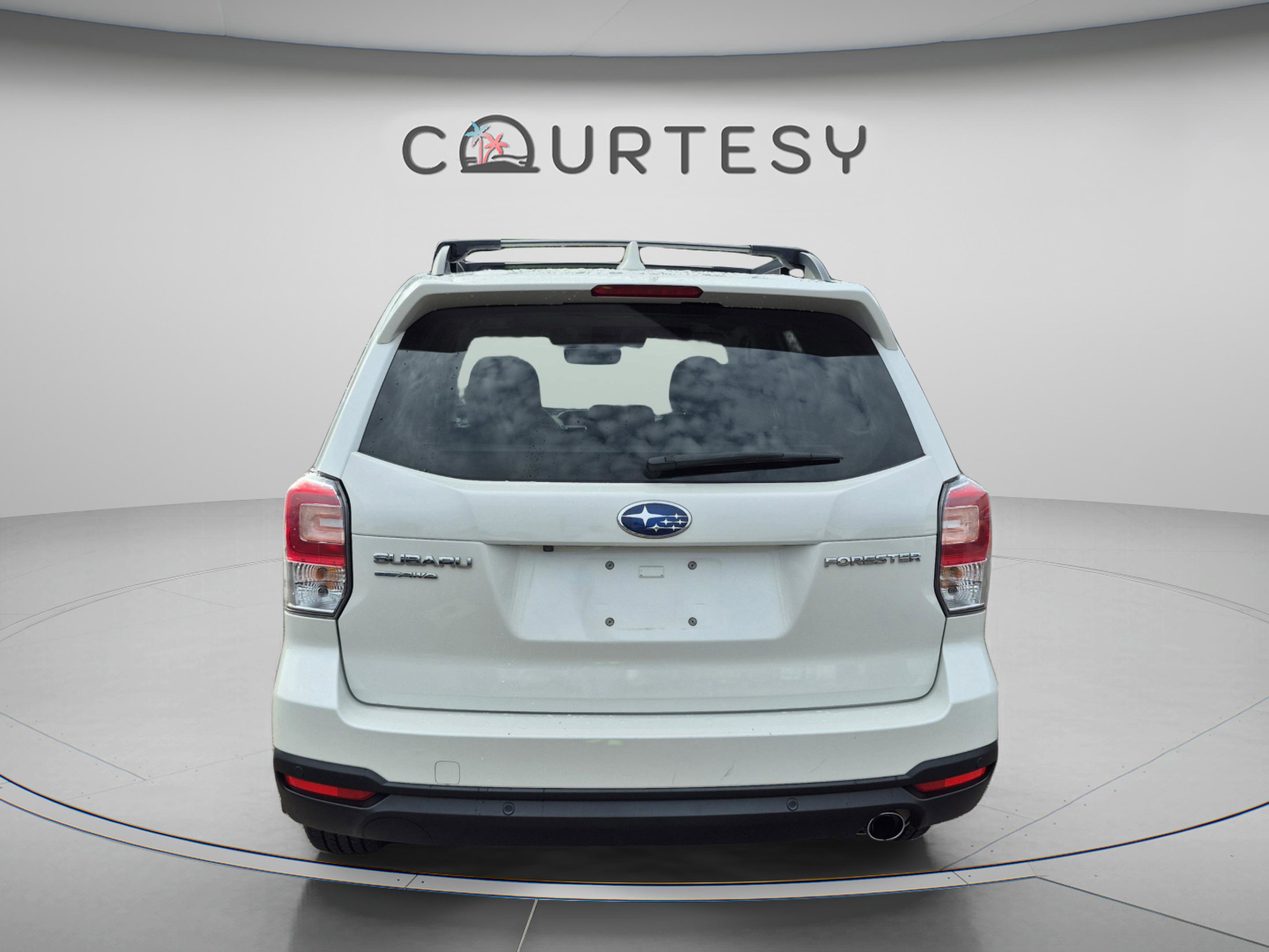 Used 2018 Subaru Forester 2.5i Limited AWD/4WD image 4