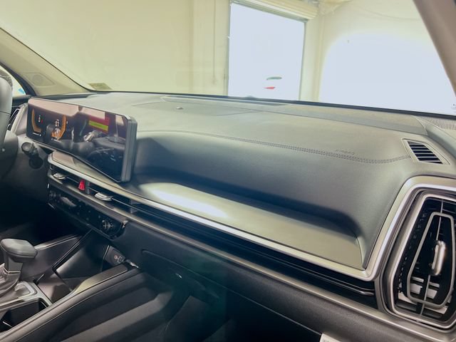 New 2026 Kia Sorento LX FWD image 29