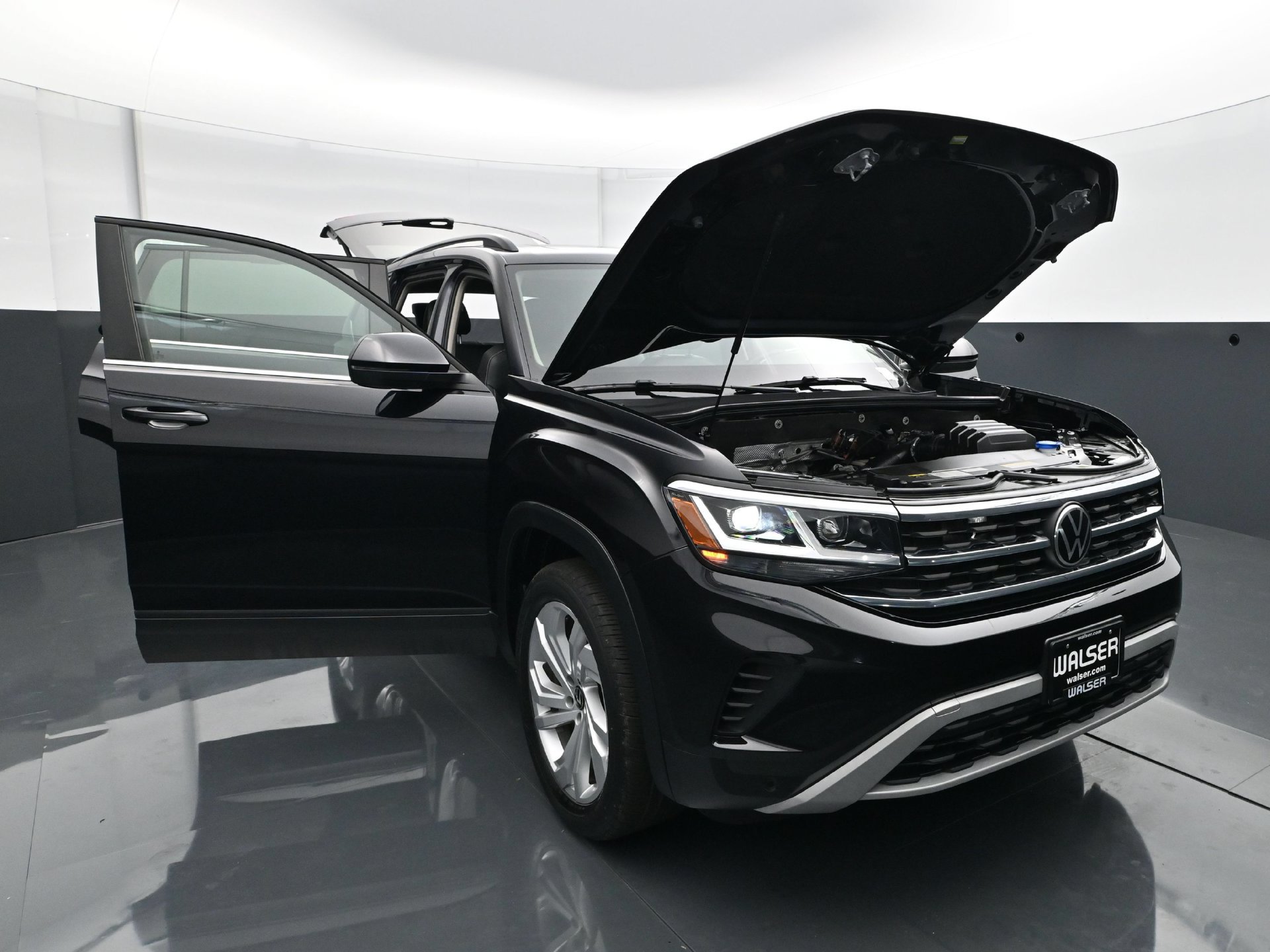 Used 2023 Volkswagen Atlas SE w/ Panoramic Sunroof Package AWD/4WD image 40