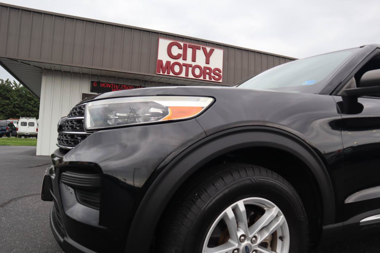 Used 2020 Ford Explorer XLT AWD/4WD image 26