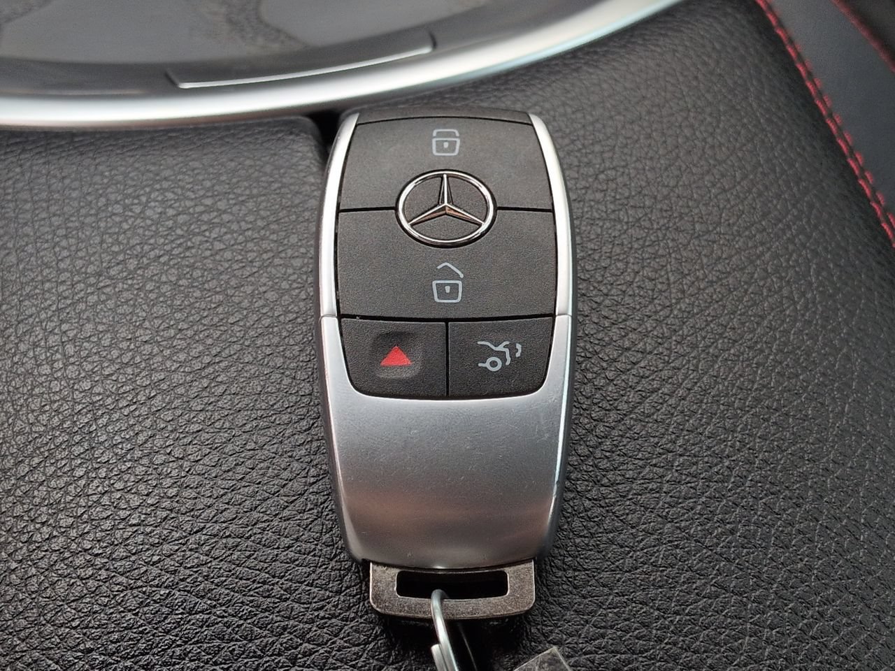 Used 2021 Mercedes-Benz GLC 43 AMG 4MATIC w/ Multimedia Package image 28