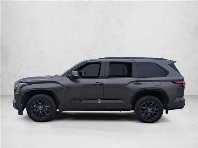 Used 2023 Toyota Sequoia Platinum AWD/4WD image 8