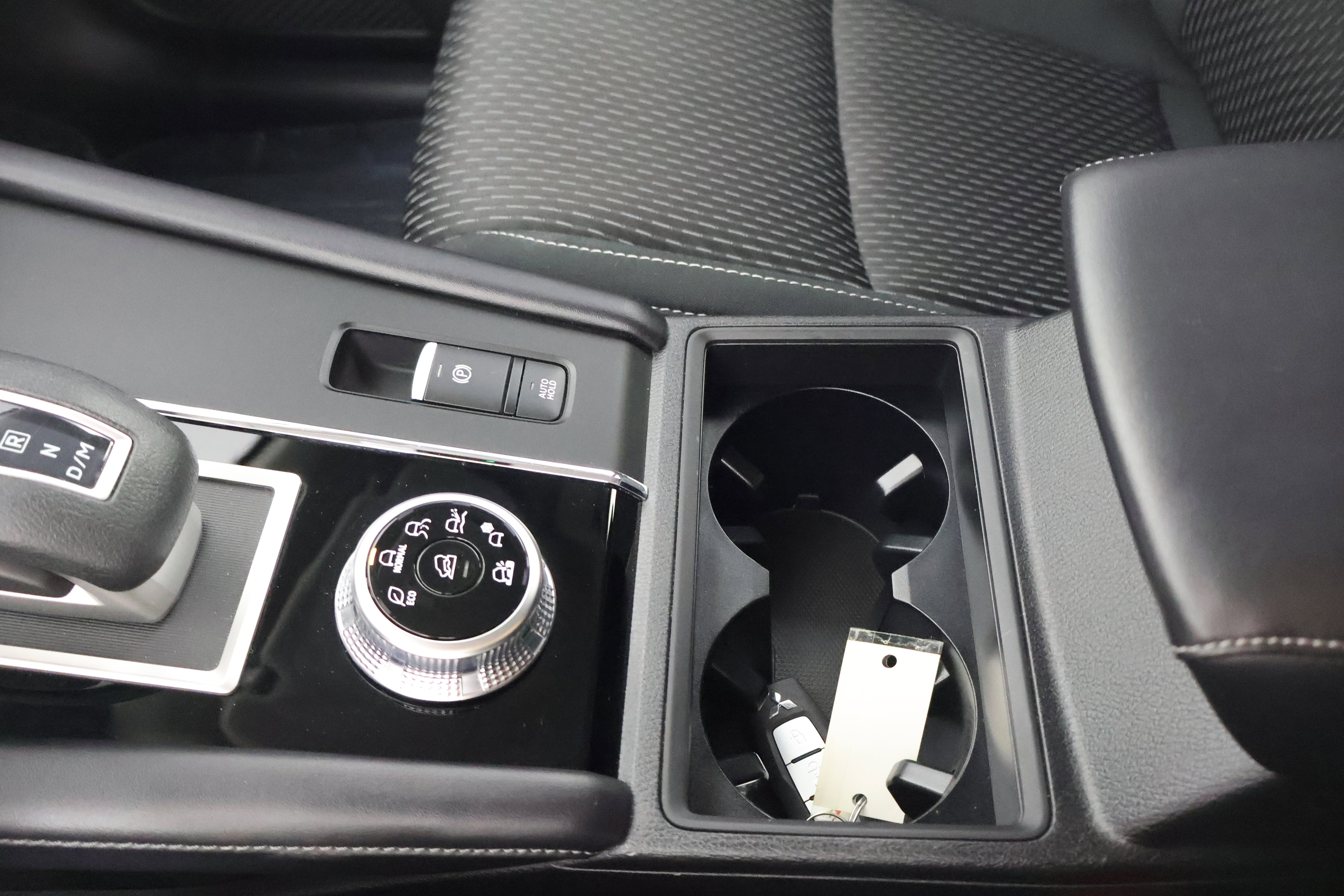 Used 2024 Mitsubishi Outlander ES image 31