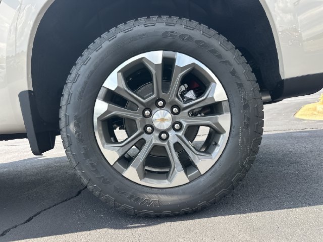 New 2026 Chevrolet Silverado 1500 High Country w/ Technology Package AWD/4WD image 19
