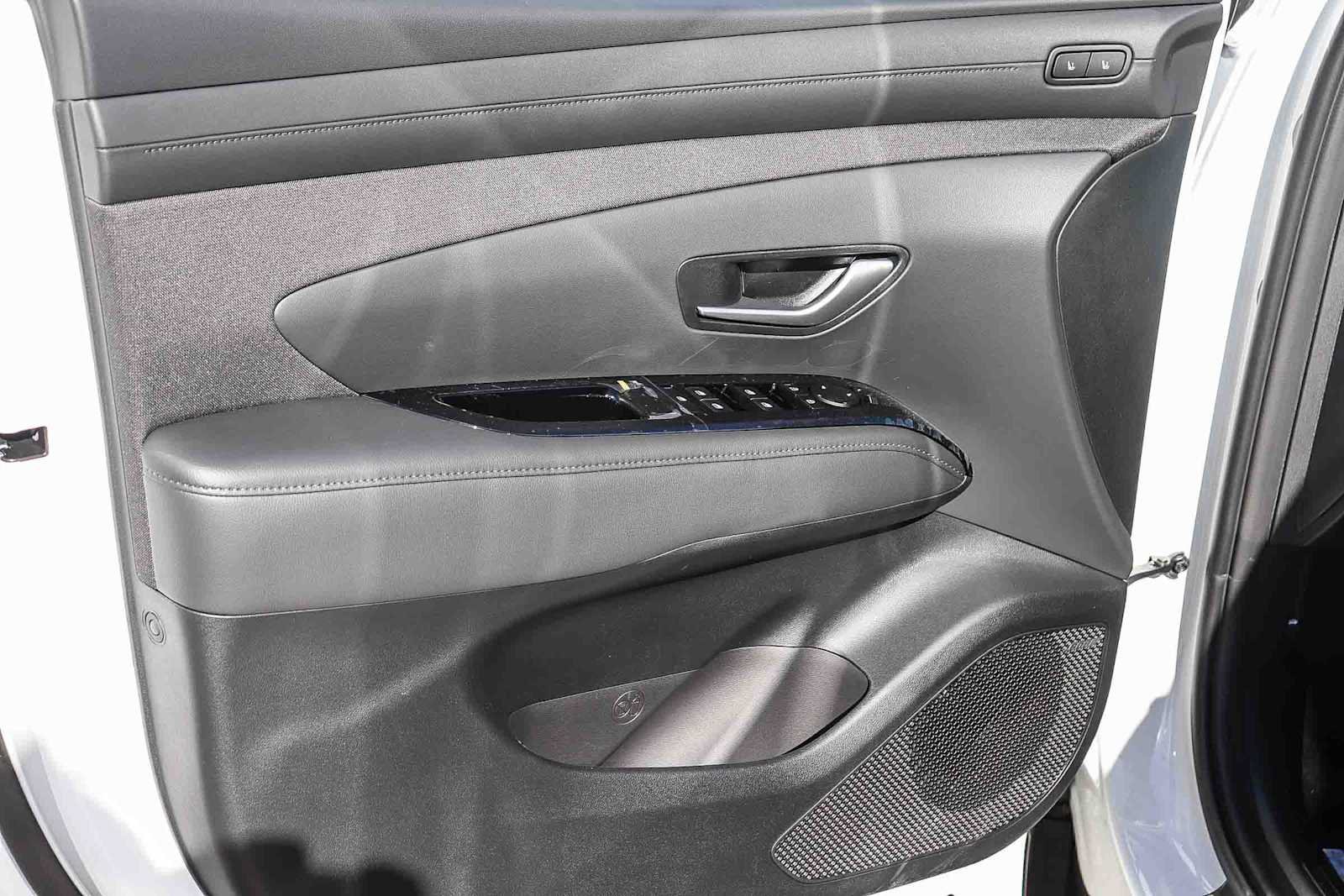 New 2026 Hyundai Tucson Limited AWD/4WD image 27