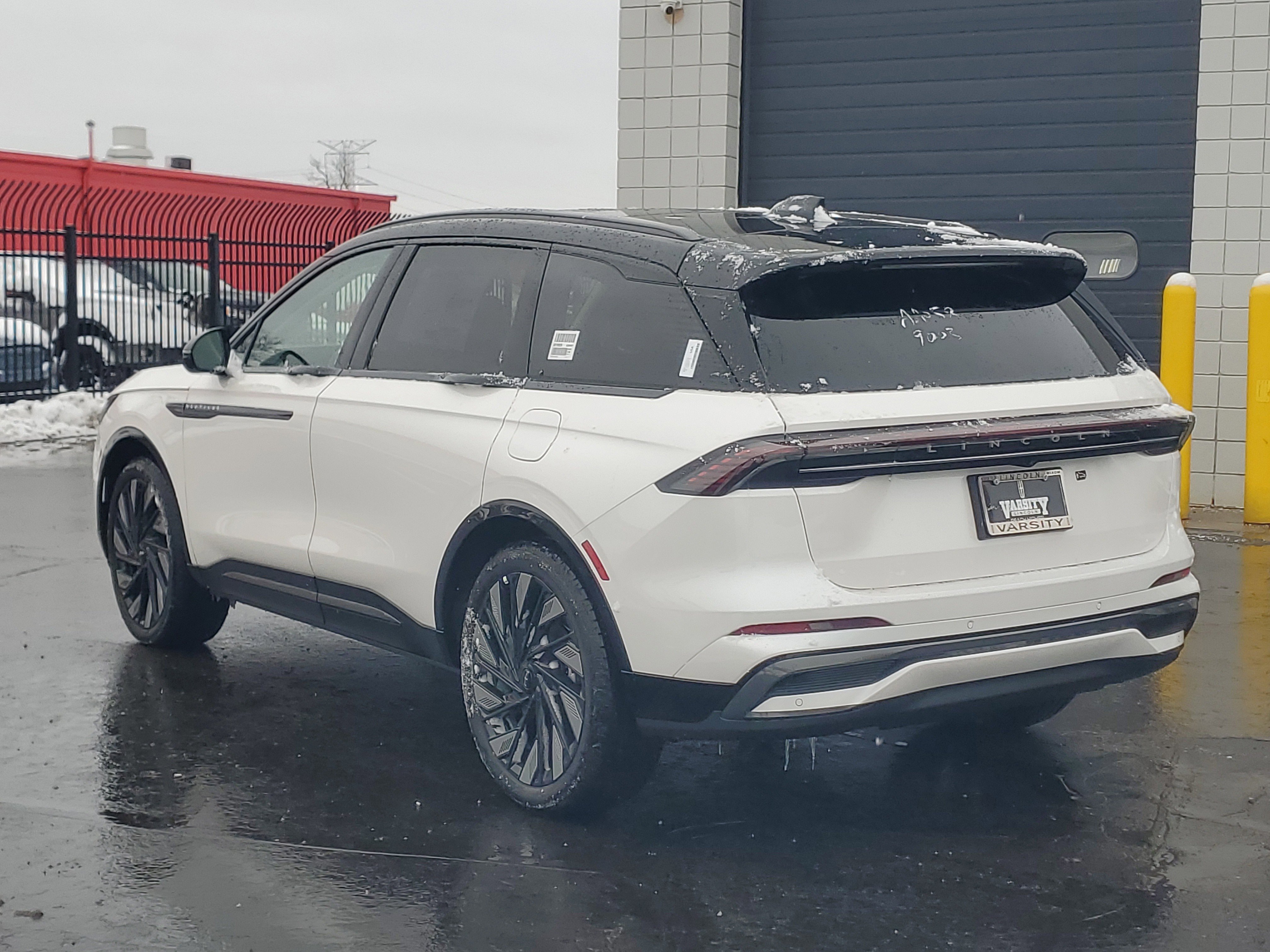 New 2026 Lincoln Nautilus Reserve image 3