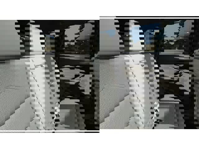 New 2026 BMW X1 xDrive28i w/ Technology Package image 12