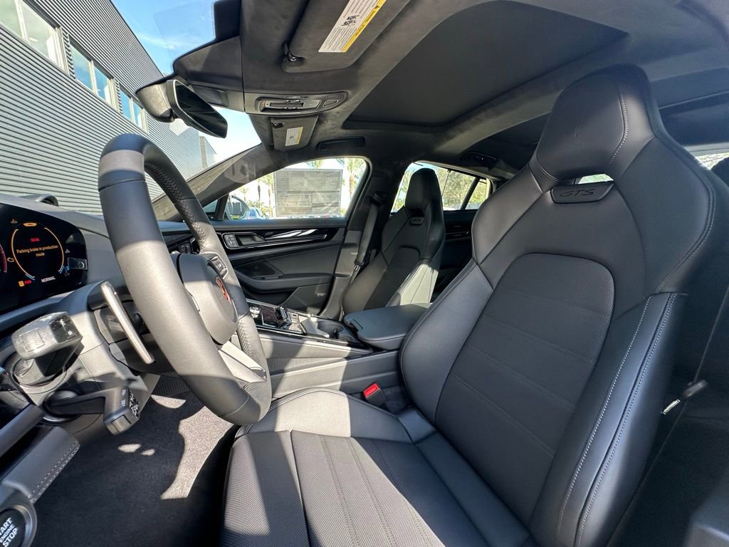 Used 2026 Porsche Panamera GTS image 5