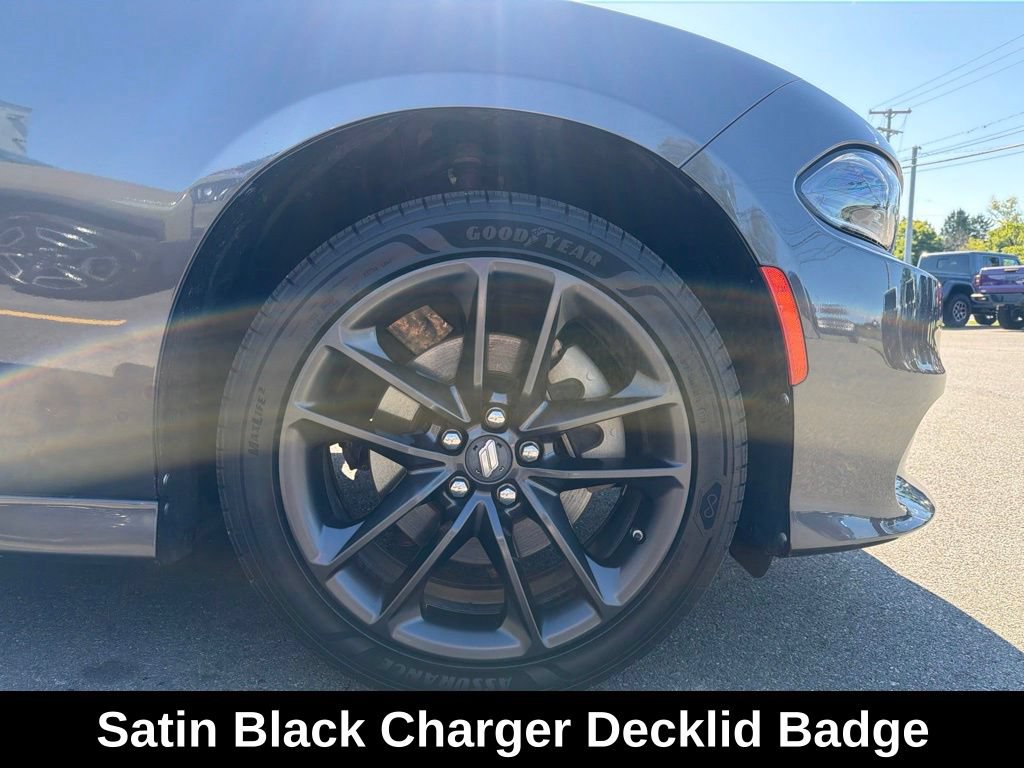 Used 2022 Dodge Charger GT w/ Blacktop Package AWD/4WD image 16