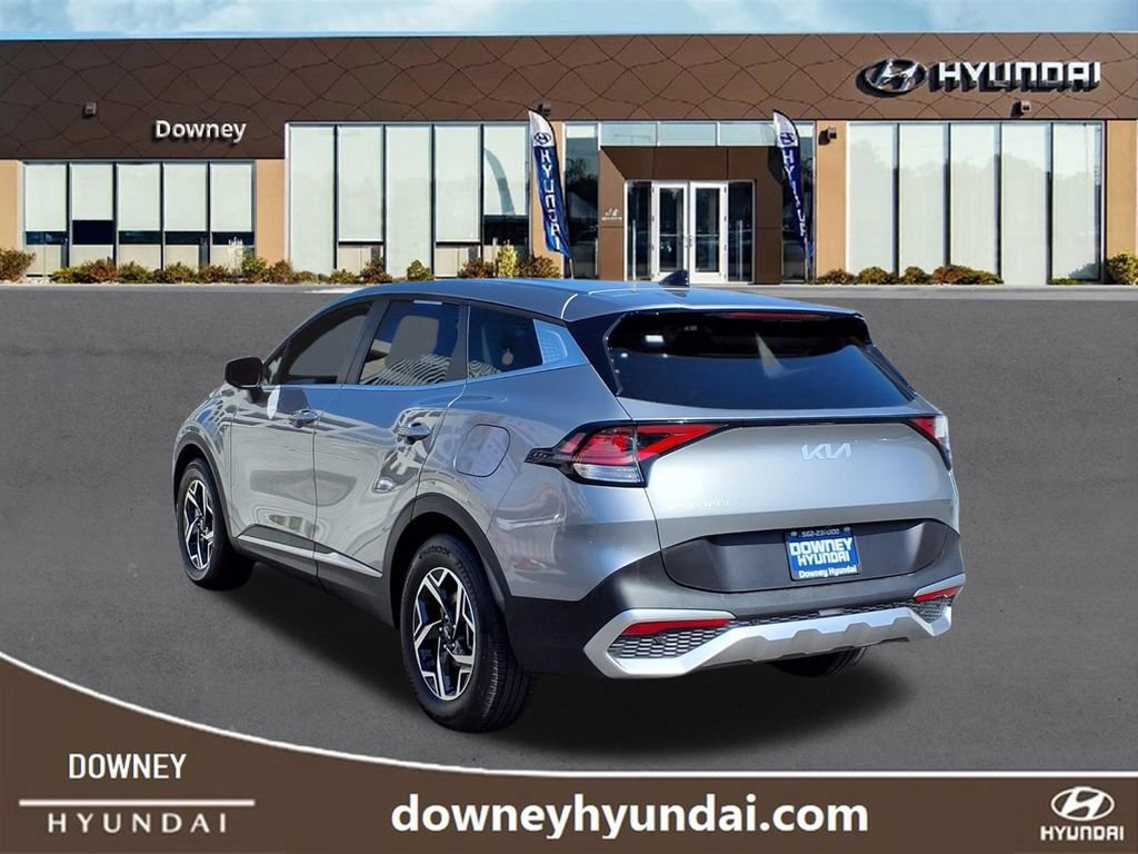 Used 2025 Kia Sportage LX FWD image 6
