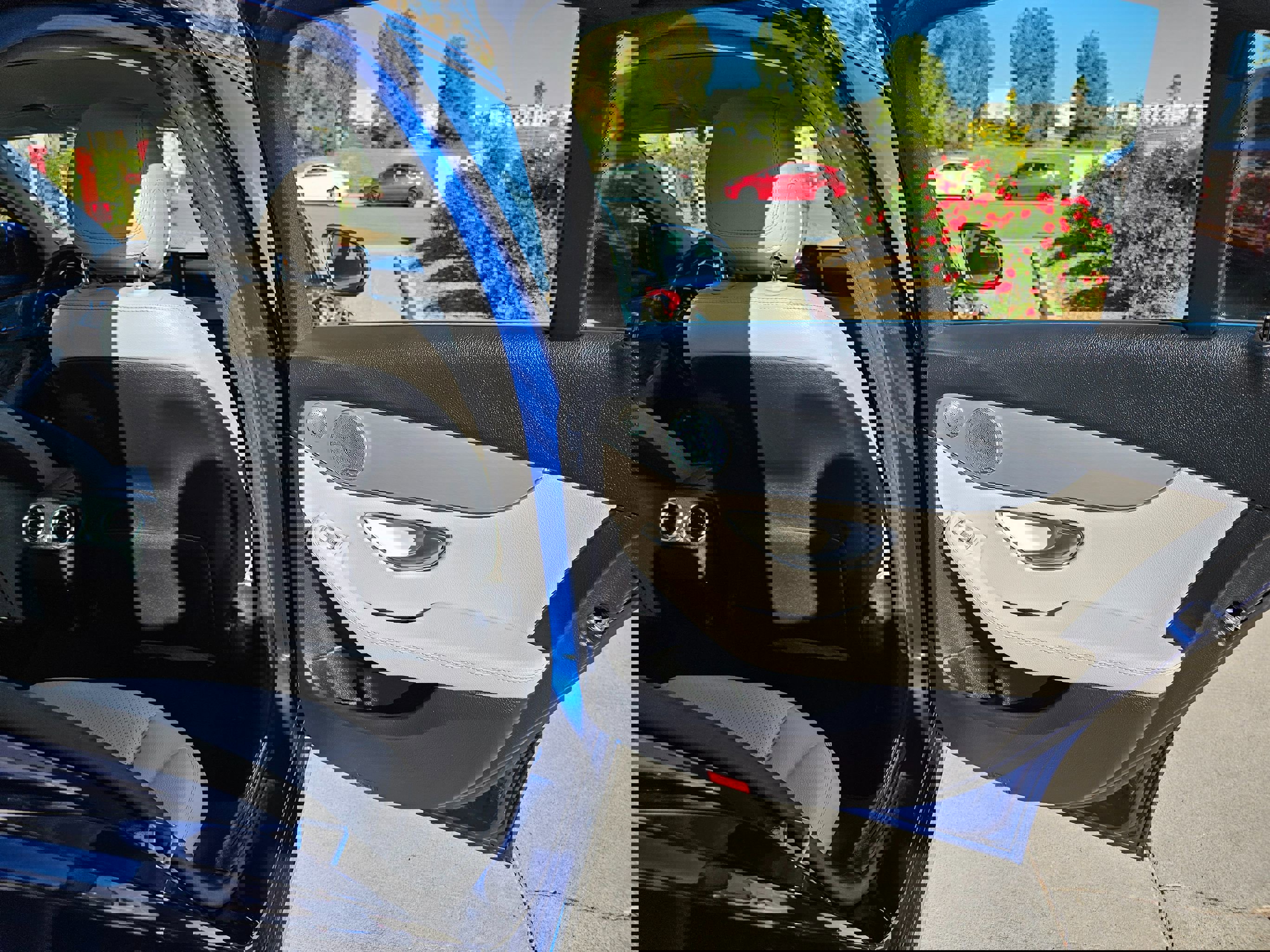 Used 2018 Mercedes-Benz C 350e Sedan image 26