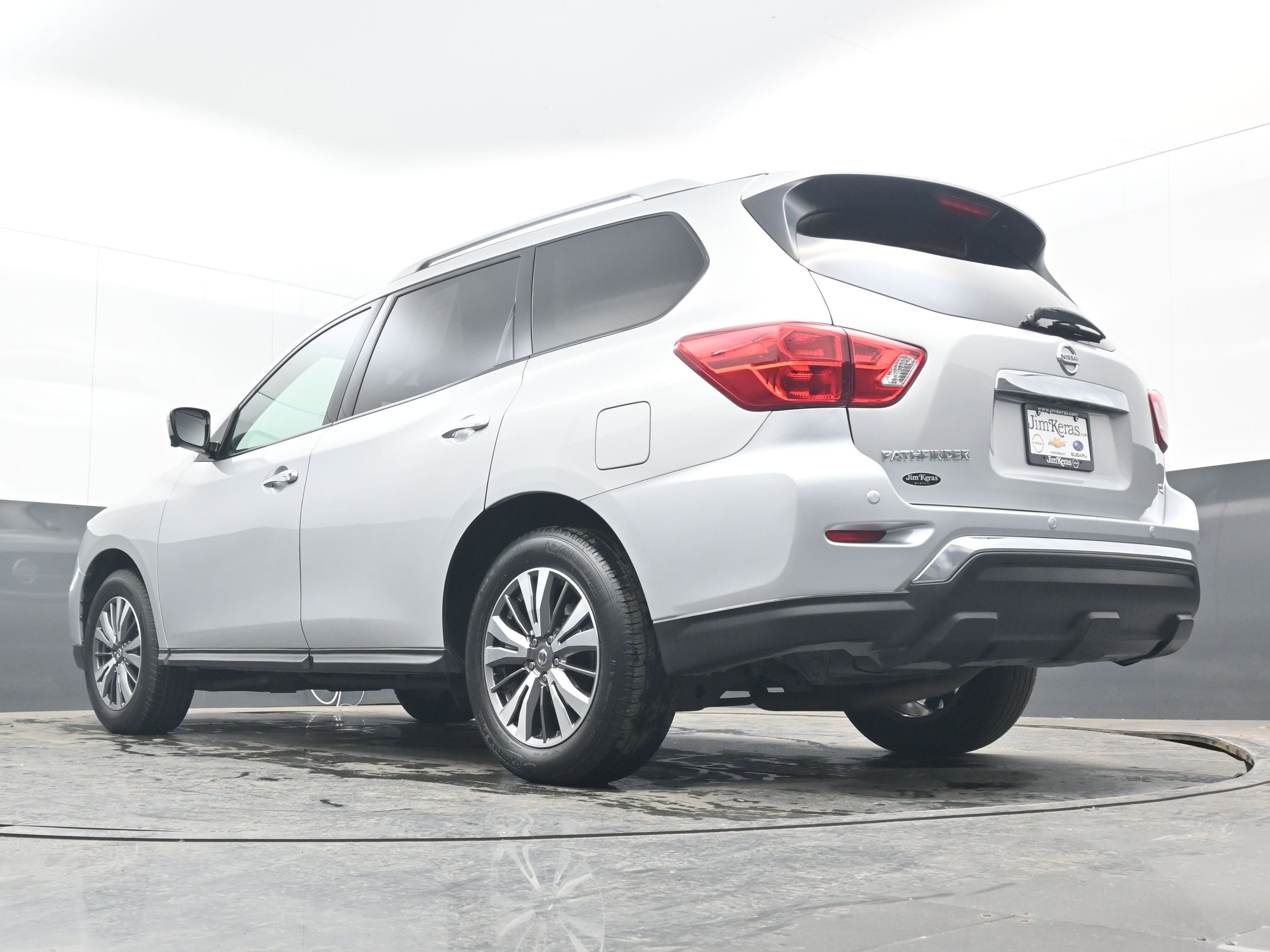 Used 2020 Nissan Pathfinder SL image 26