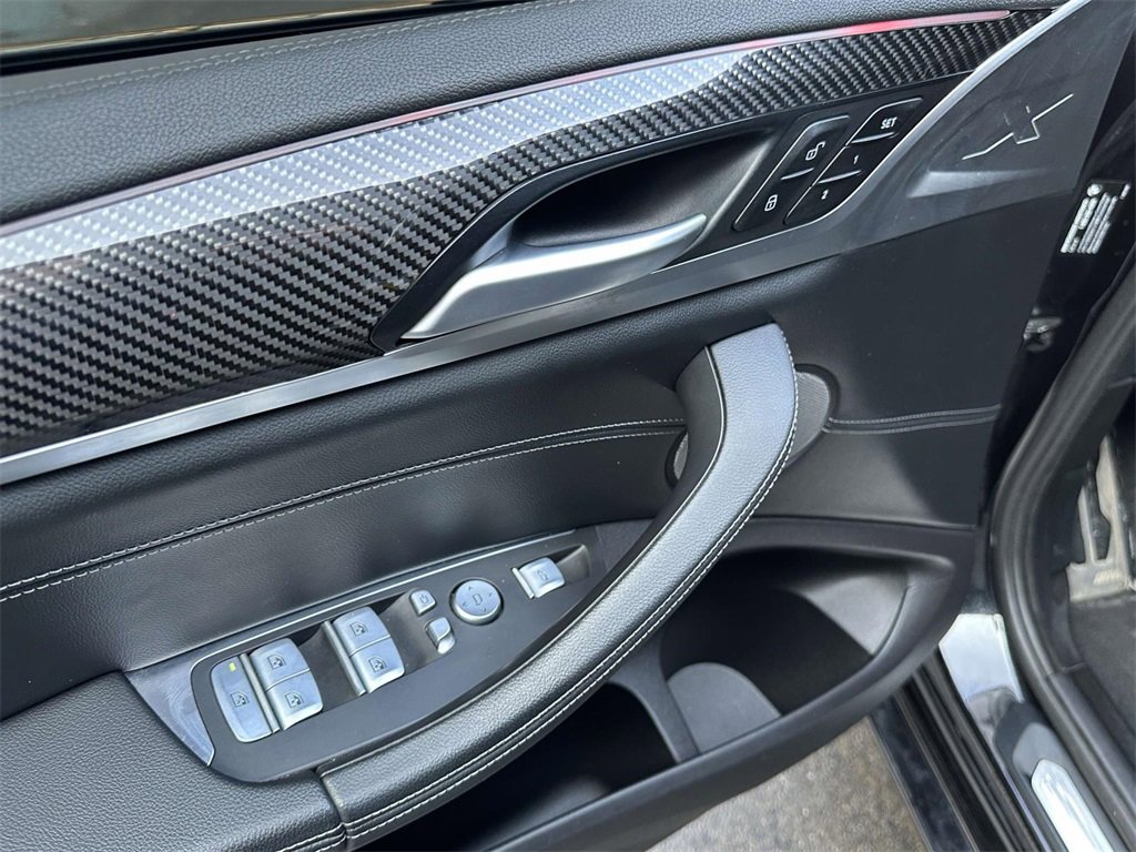 Used 2023 BMW X4 M40i w/ Premium Package image 16