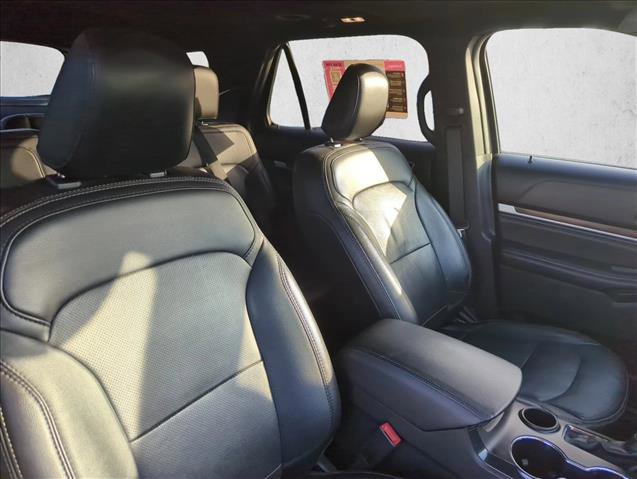 Used 2019 Ford Explorer Limited w/ Class III Trailer Tow Package image 26