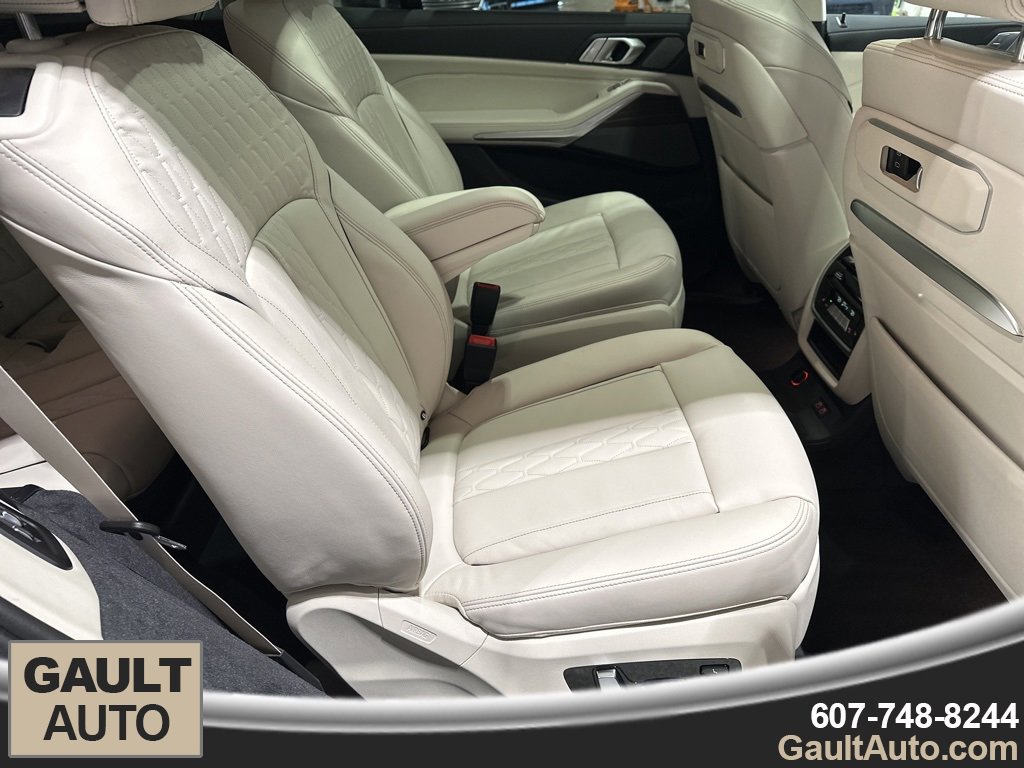 New 2026 BMW X7 xDrive40i image 21