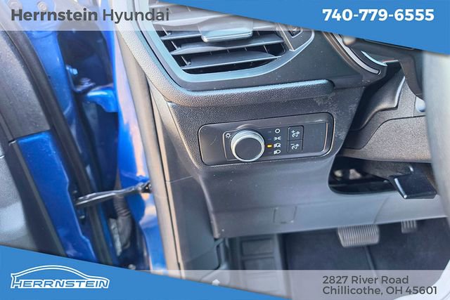 Used 2022 Ford Escape S FWD image 16