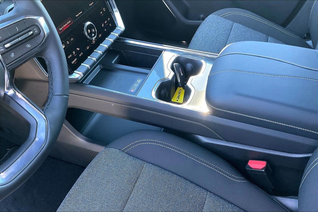 New 2026 GMC Acadia Elevation image 23