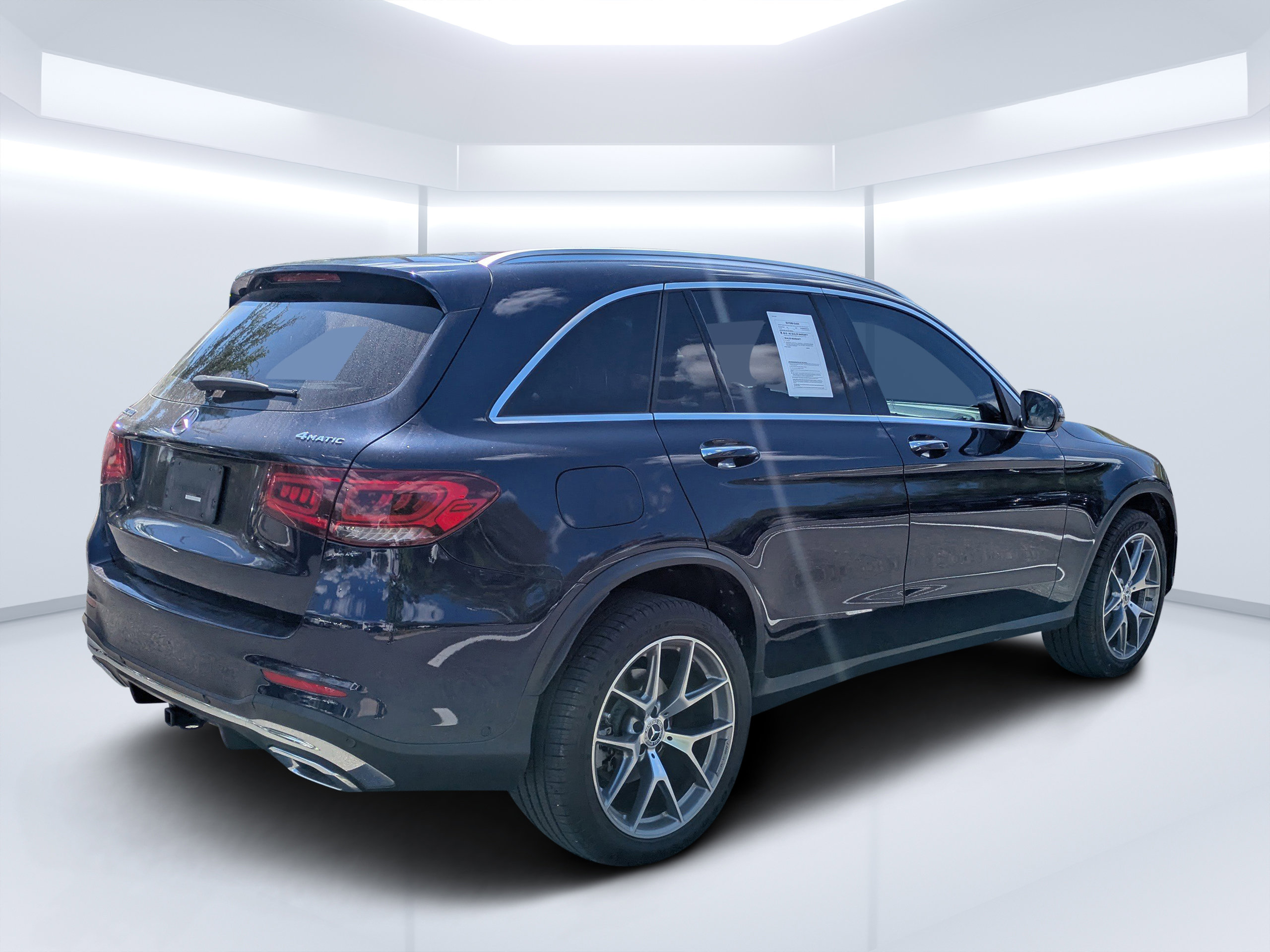 Certified 2022 Mercedes-Benz GLC 300 4MATIC image 3
