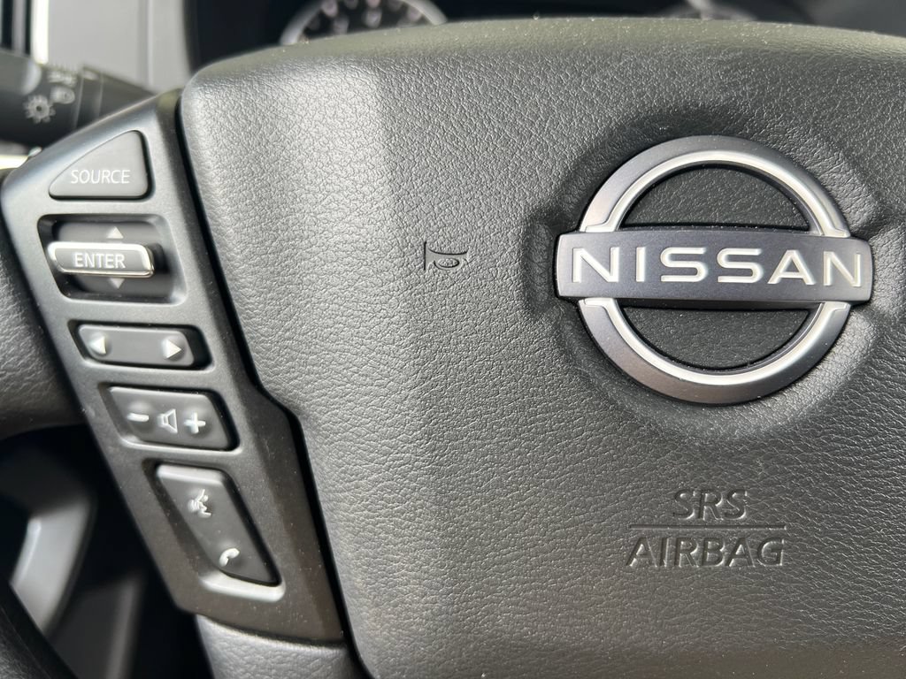 Used 2025 Nissan Frontier SV RWD image 24