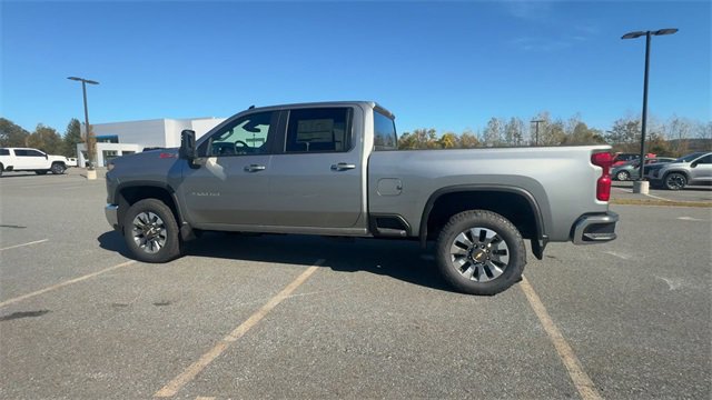 New 2026 Chevrolet Silverado 2500 LT image 8