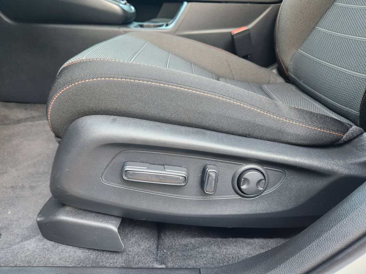 Used 2024 Honda CR-V Sport image 23