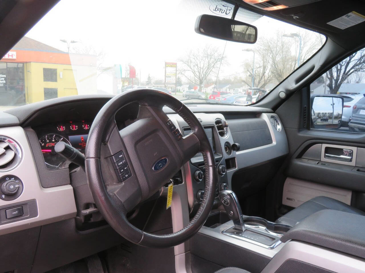 Used 2014 Ford F150 FX4 w/ Equipment Group 402A Luxury image 5