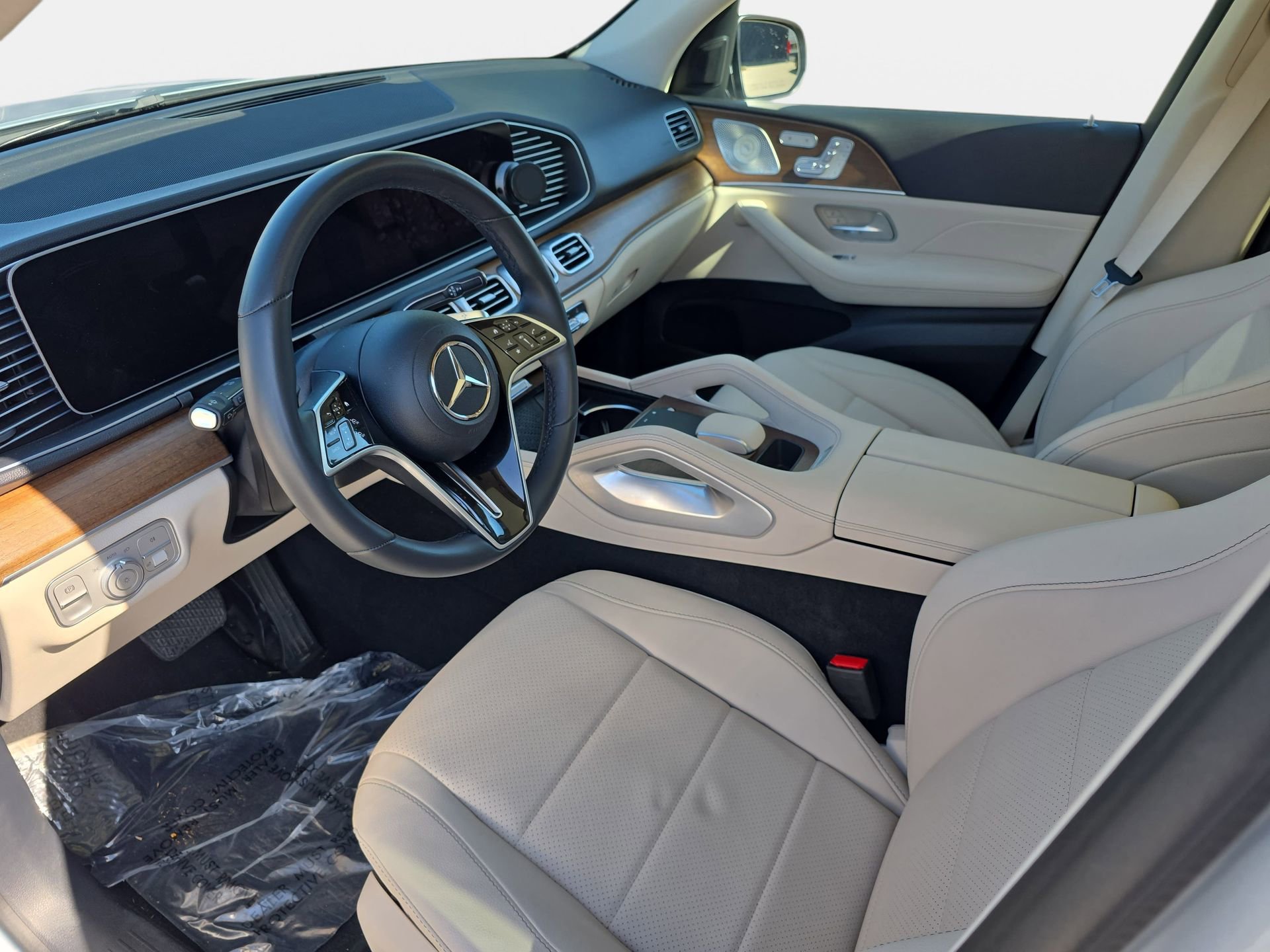 Certified 2024 Mercedes-Benz GLE 450 4MATIC image 15