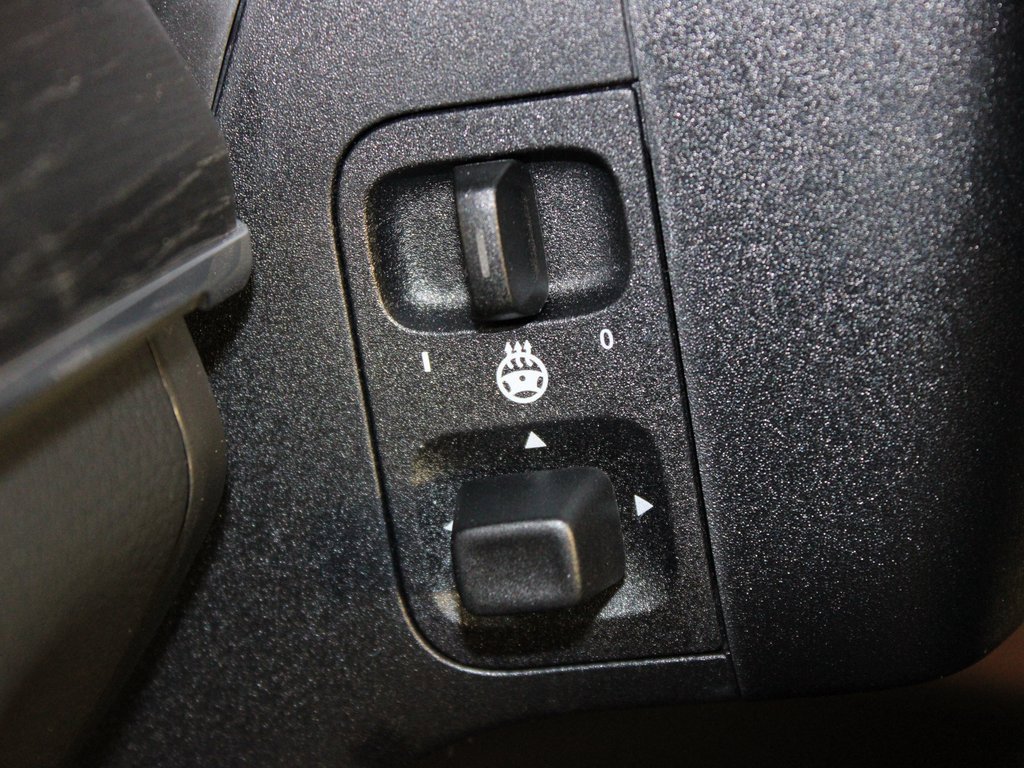 New 2026 Mercedes-Benz GLS 450 4MATIC image 21