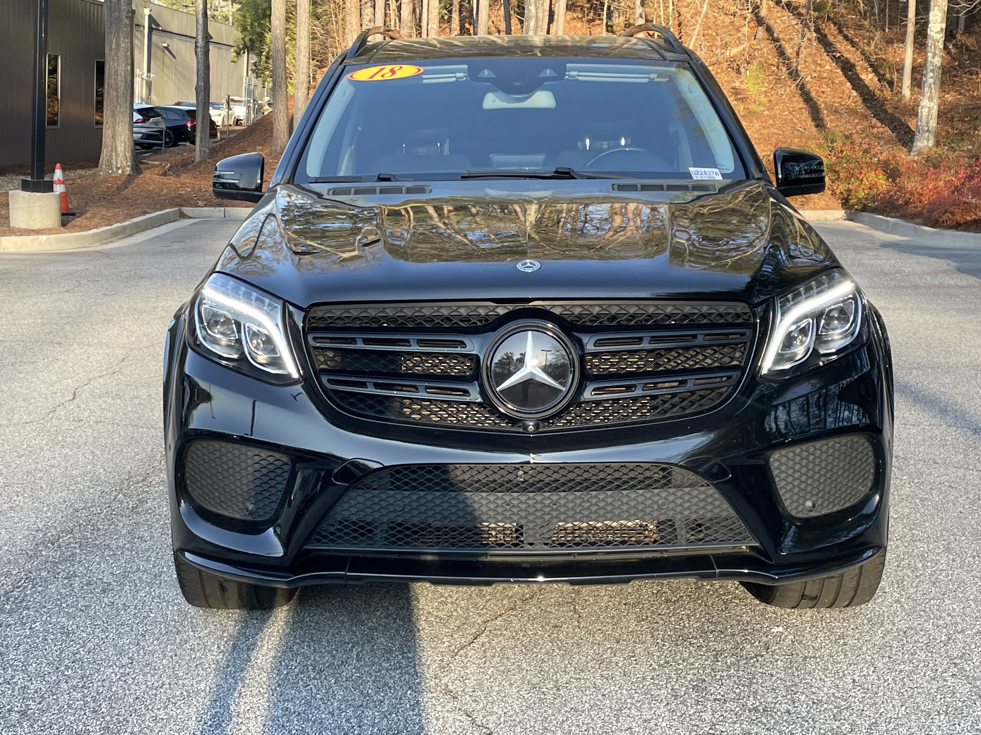 Used 2018 Mercedes-Benz GLS 550 4MATIC image 3