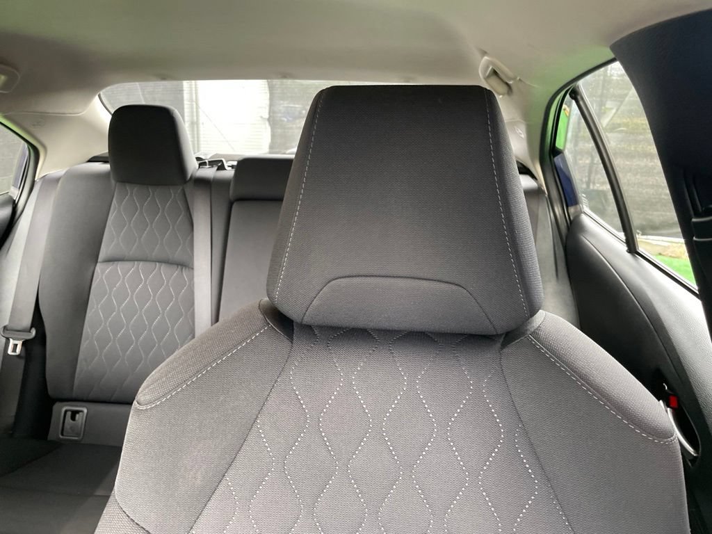 Used 2020 Toyota Corolla LE FWD image 13