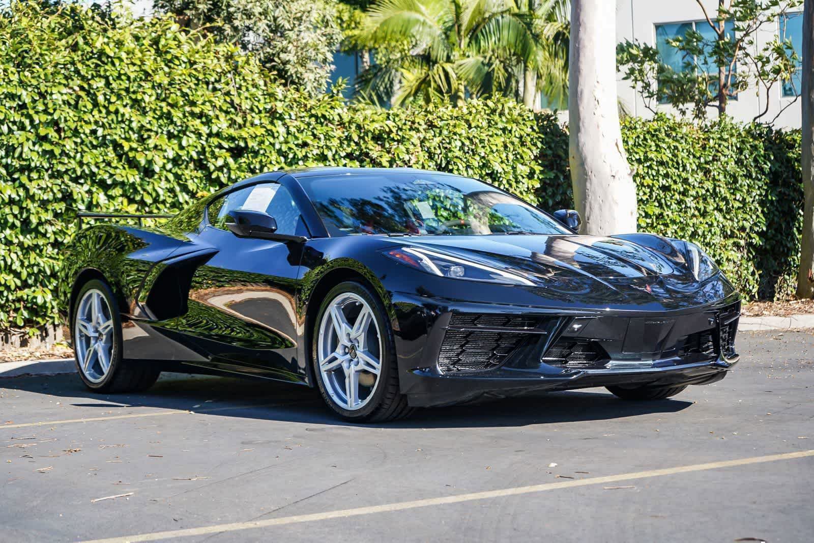 Used 2024 Chevrolet Corvette Stingray Preferred Cpe w/ 2LT RWD image 3