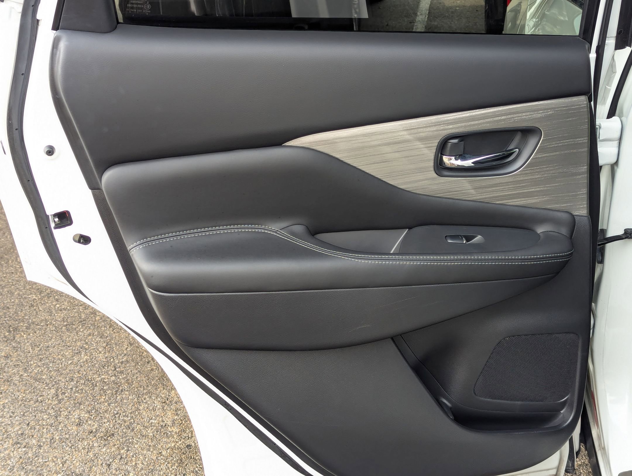 Used 2017 Nissan Murano Platinum w/ Platinum Technology Package image 16