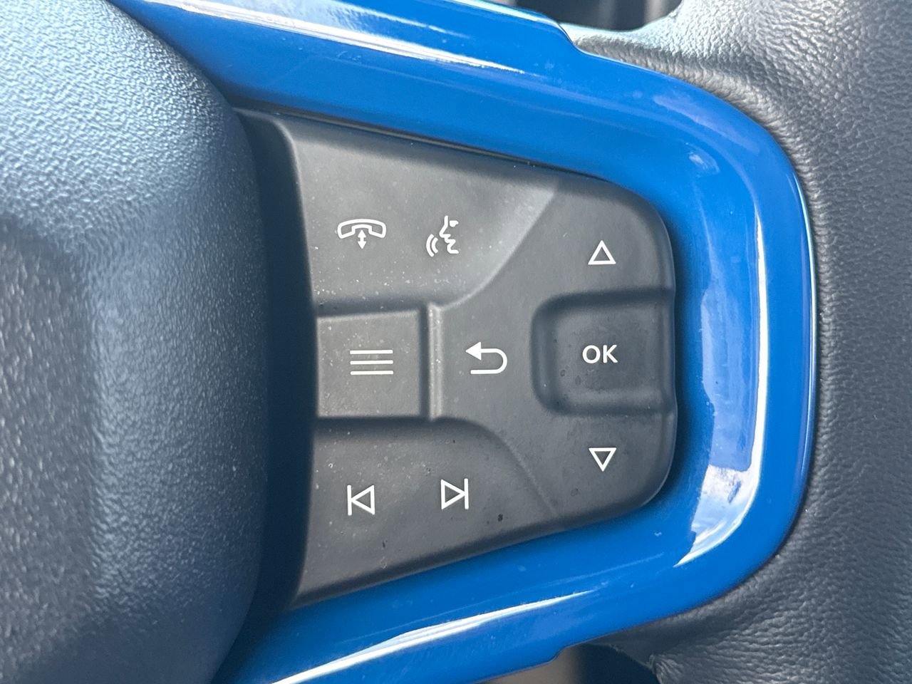 Used 2023 Ford Bronco Black Diamond image 27