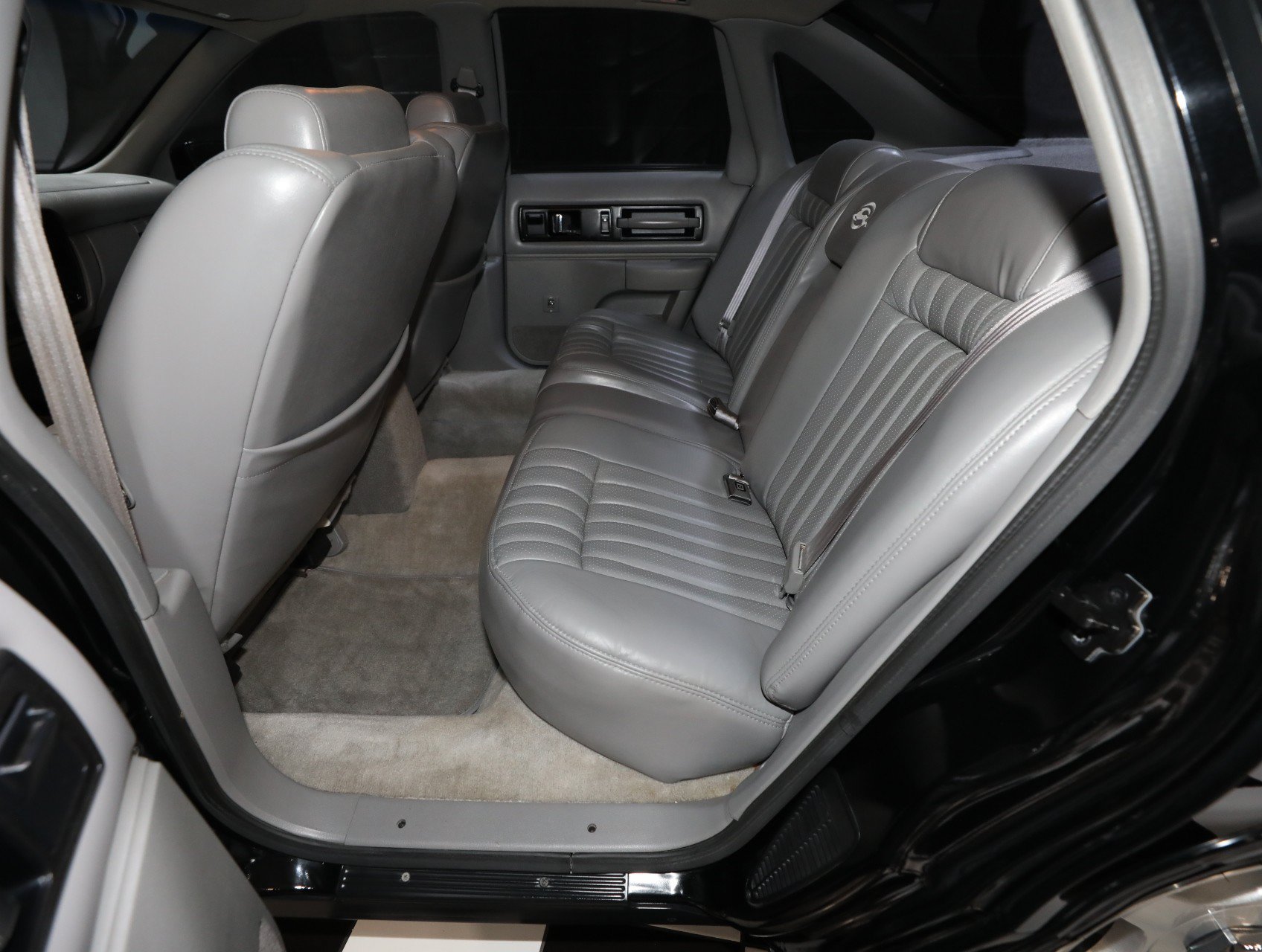 Used 1996 Chevrolet Impala SS RWD image 45