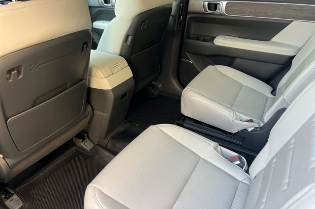 New 2026 Hyundai Santa Fe Calligraphy image 12