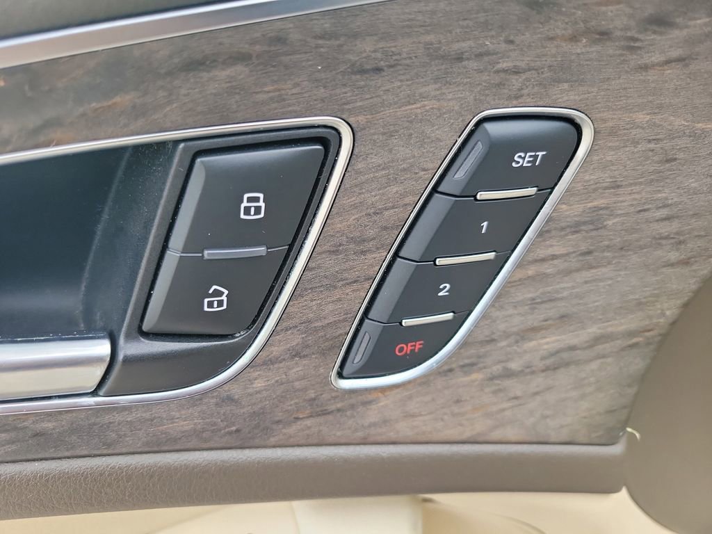 Used 2017 Audi A6 2.0T Premium image 26