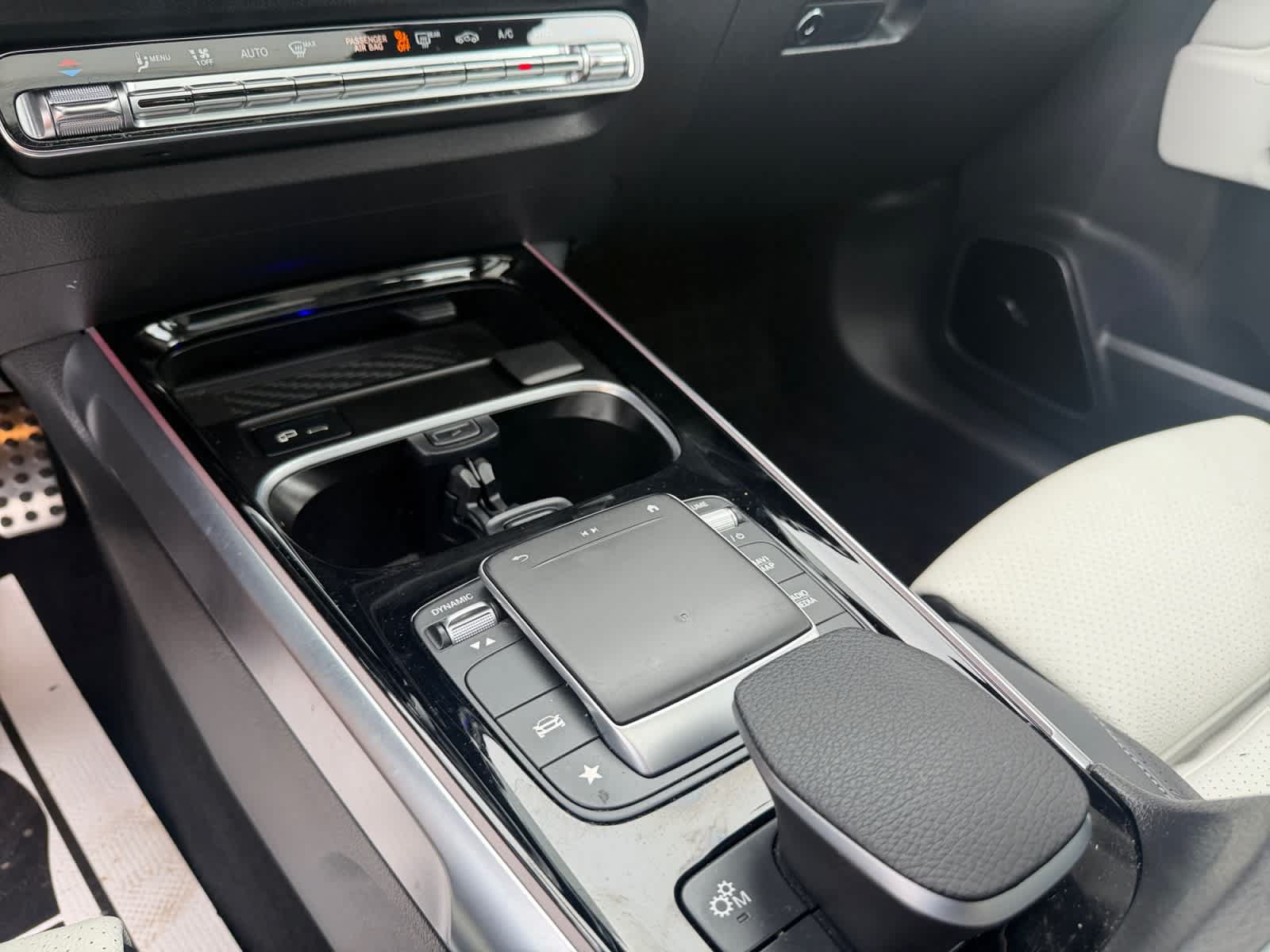 Used 2023 Mercedes-Benz GLB 35 AMG 4MATIC image 25