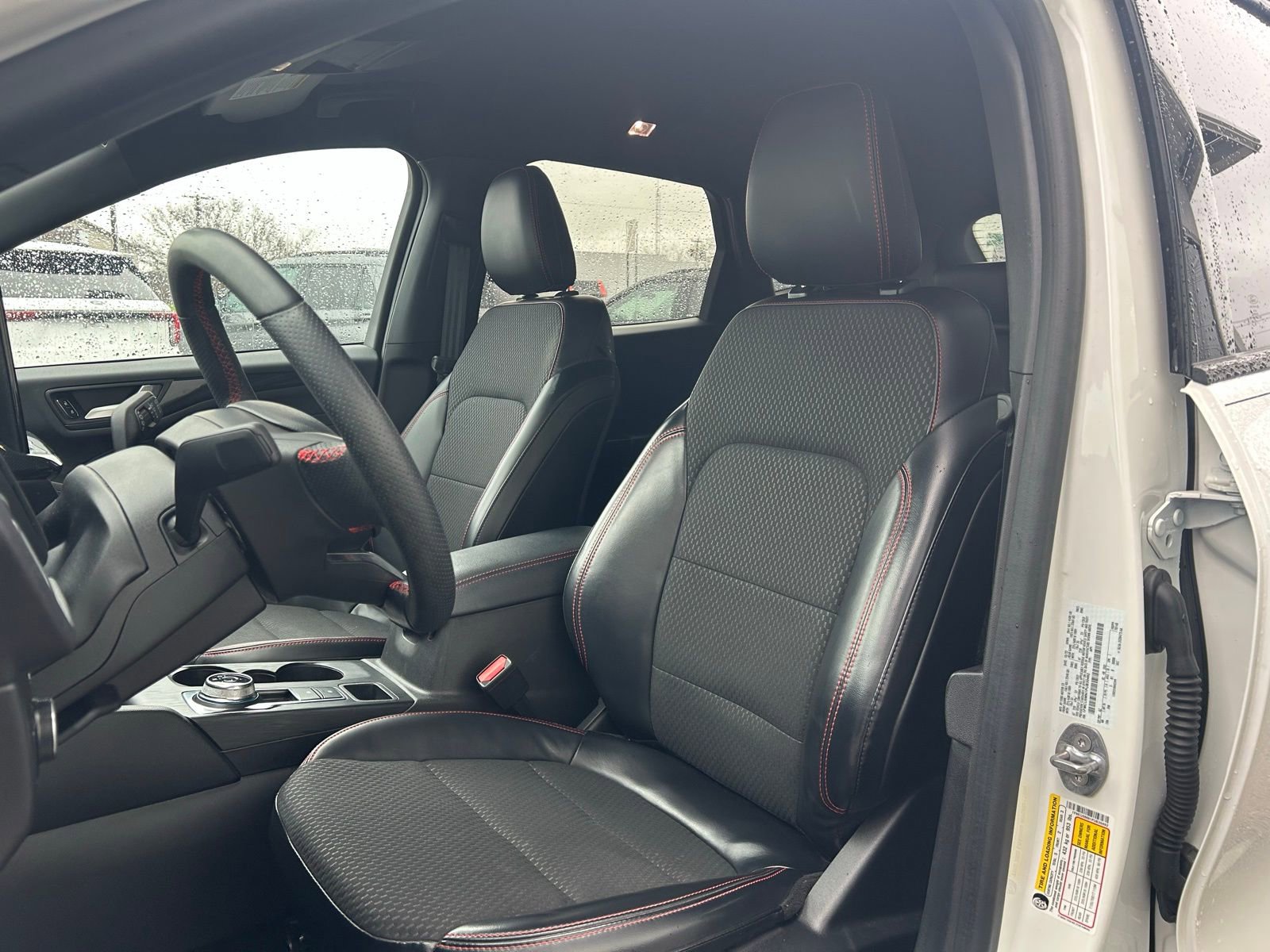 Used 2023 Ford Escape ST-Line w/ Tech Pack #1 image 9