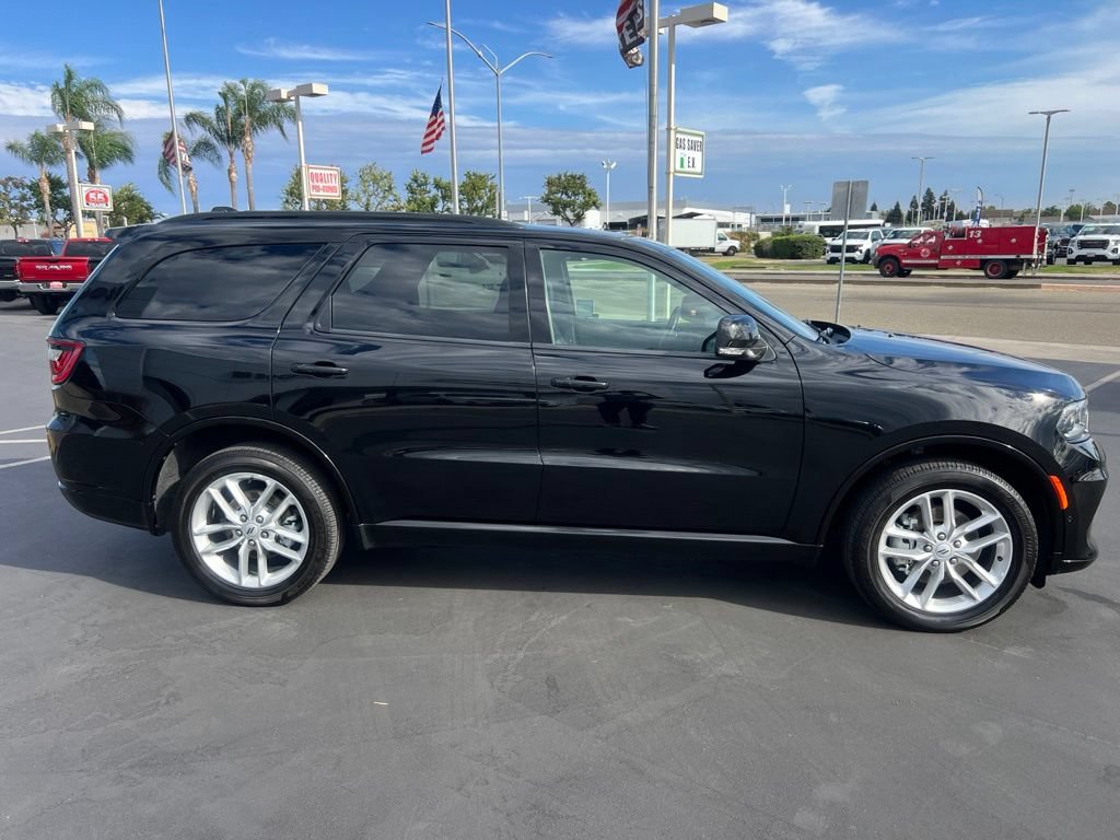 Used 2025 Dodge Durango GT AWD/4WD image 9