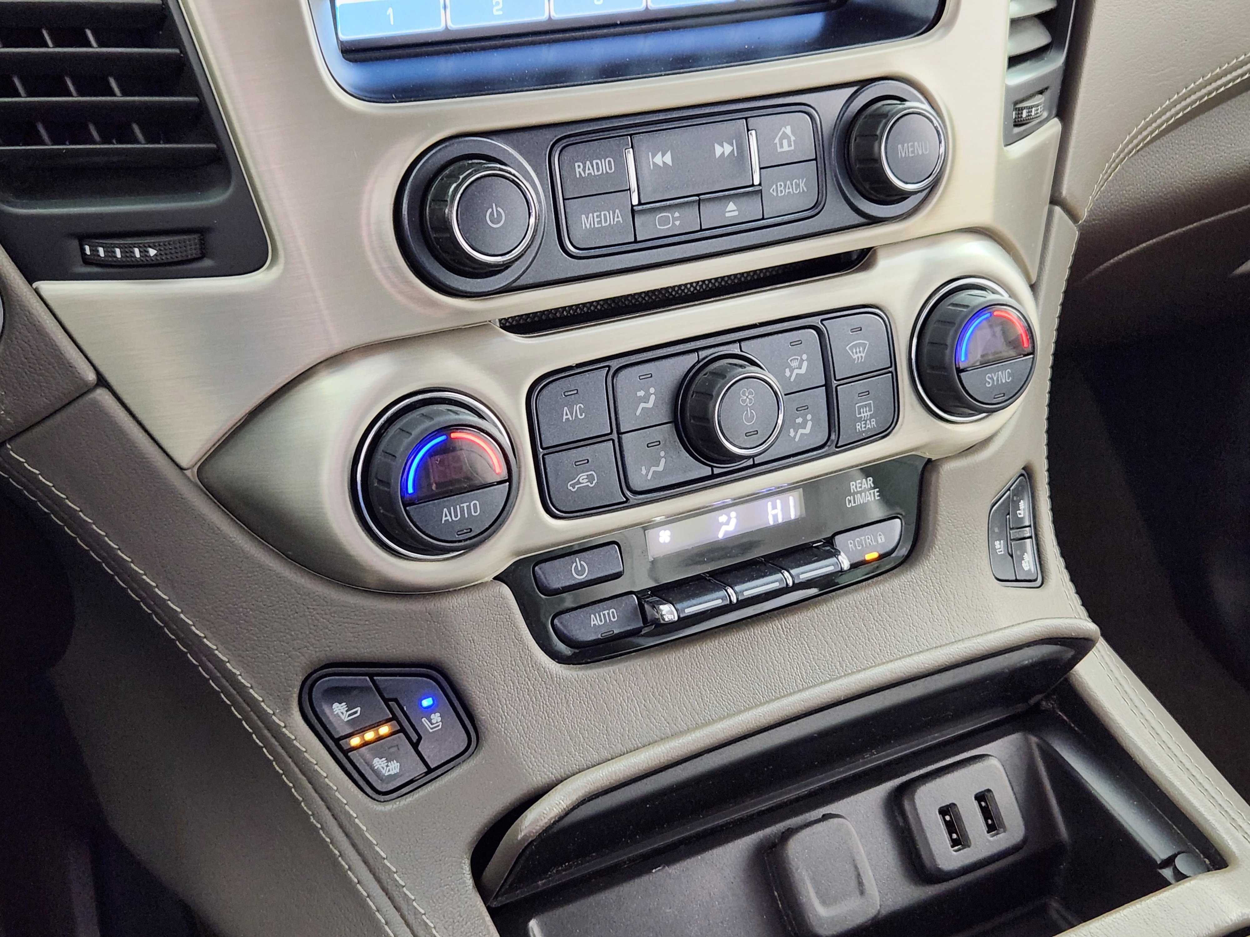 Used 2018 GMC Yukon Denali AWD/4WD image 24