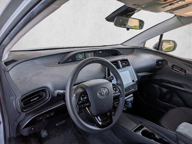 Certified 2021 Toyota Prius LE FWD image 9