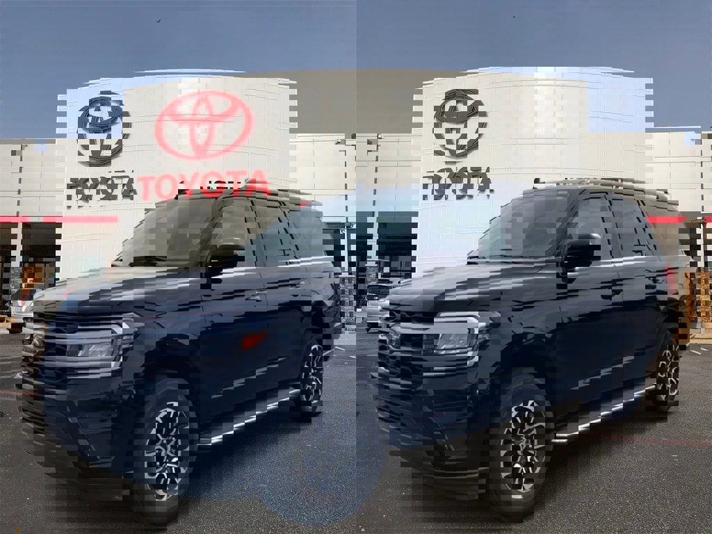 Used 2023 Ford Expedition Max XLT