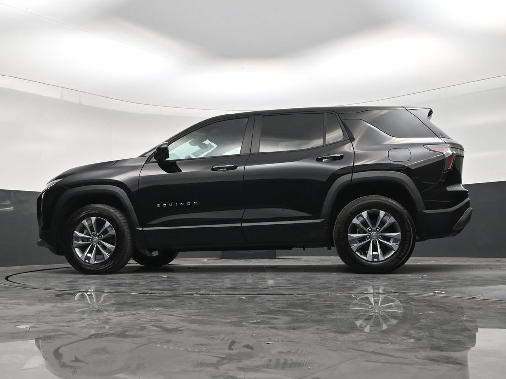 Used 2026 Chevrolet Equinox LT FWD image 21