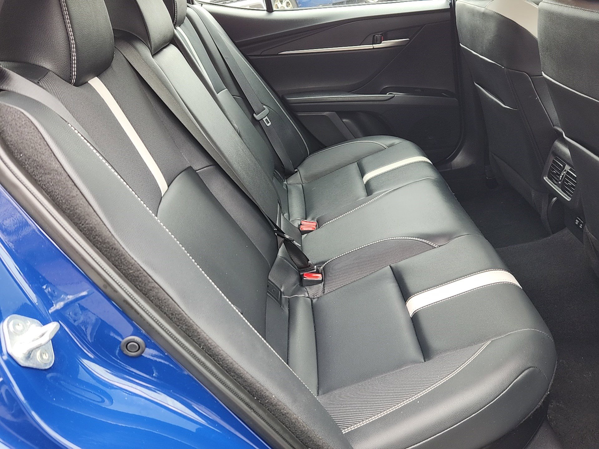 Certified 2025 Toyota Camry SE image 28