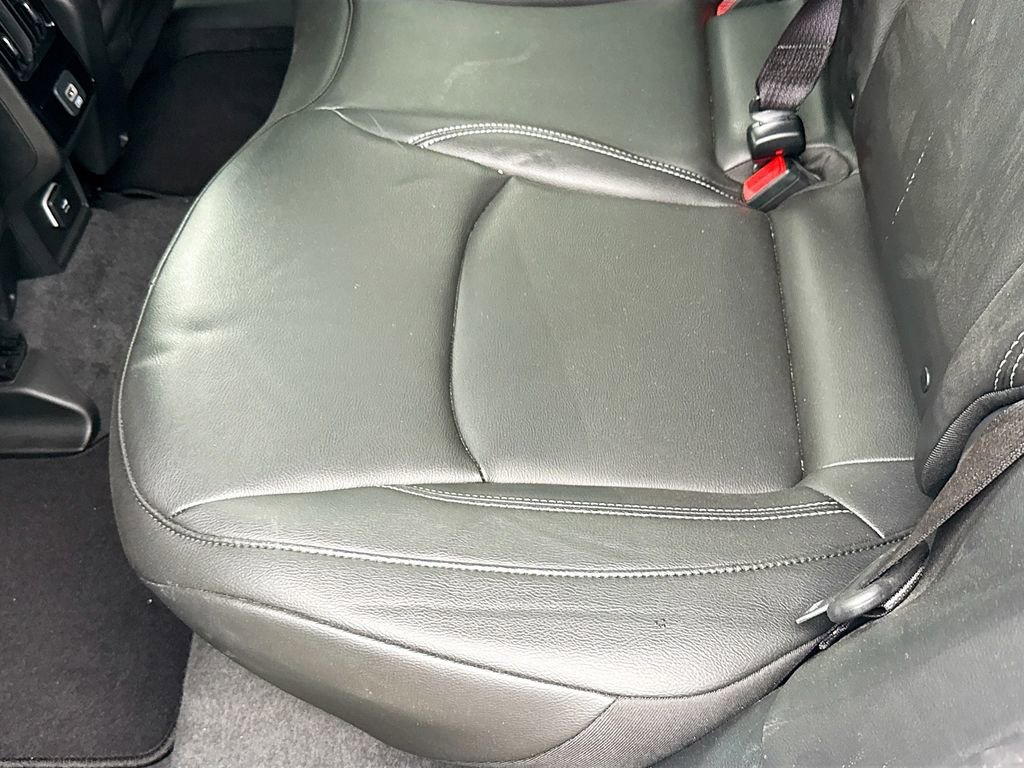 Used 2025 Jeep Compass Limited image 29