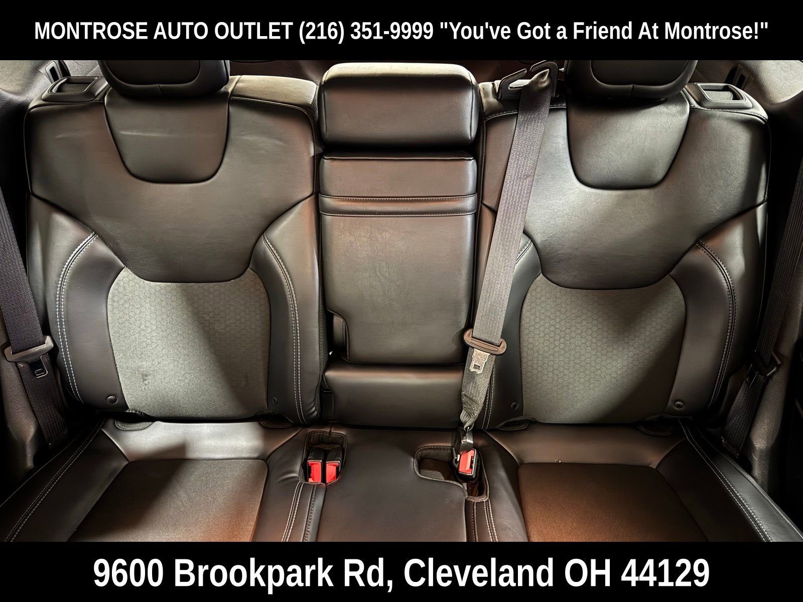 Used 2019 Jeep Cherokee Latitude Plus w/ Comfort/Convenience Group image 35