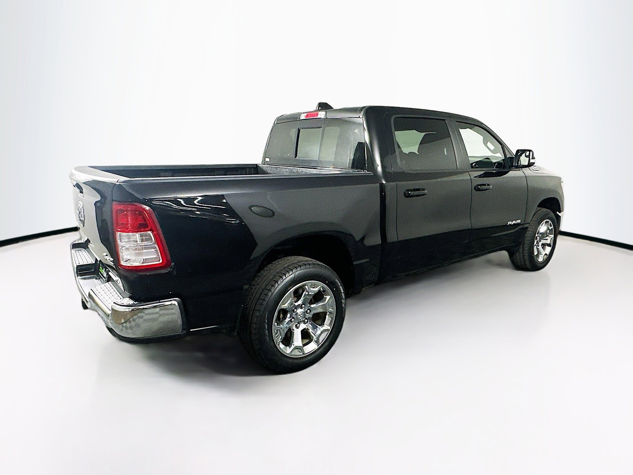 Used 2022 RAM 1500 Big Horn AWD/4WD image 9