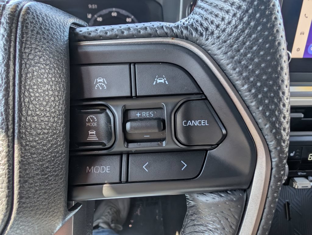 Used 2025 Toyota Tacoma TRD Sport AWD/4WD image 26