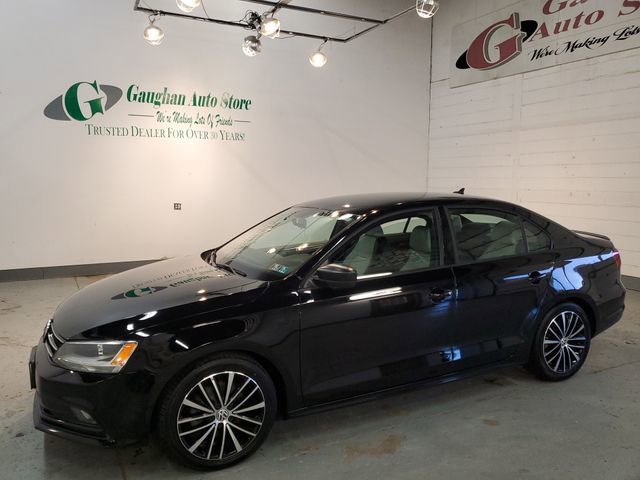 Used 2016 Volkswagen Jetta Sport FWD image 3
